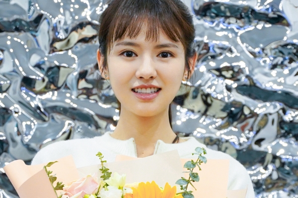 《恋爱麻烦但是甜》纪凌尘化身作家霍云涯?鹤男演打工妹聂柔珠?