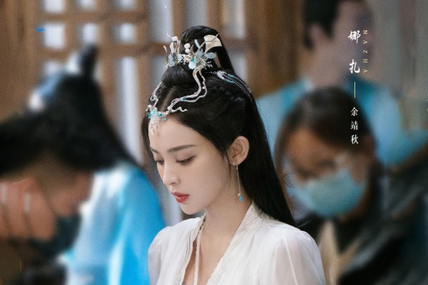 《雪鹰领主》颜值天花板许凯古力娜扎主演?讲了什么故事结局如何?