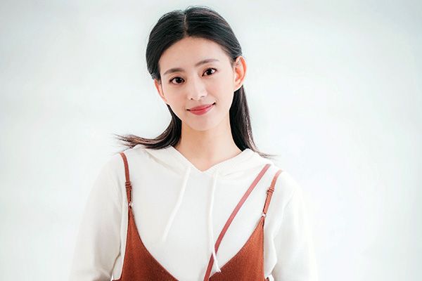 电视剧我的金山银山汤非是什么人?汤非有感情线吗?