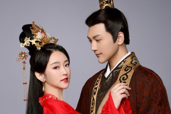 《齐丑无艳之破镜重圆》黄梦莹搭档任东霖?演员刘泳希魏鹏作配?