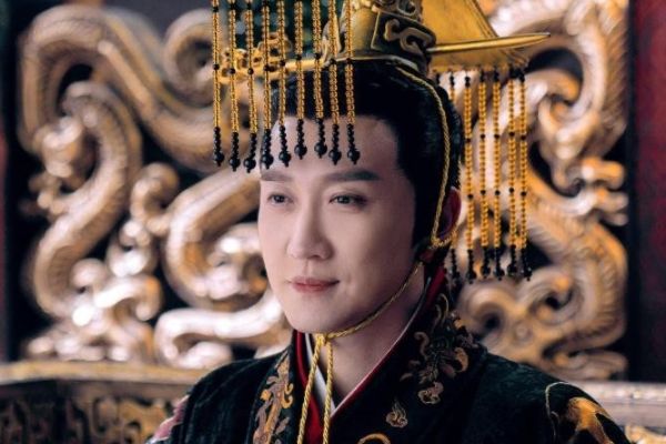 《齐丑无艳之破镜重圆》演职员表单?黄梦莹任东霖刘泳希等主演?