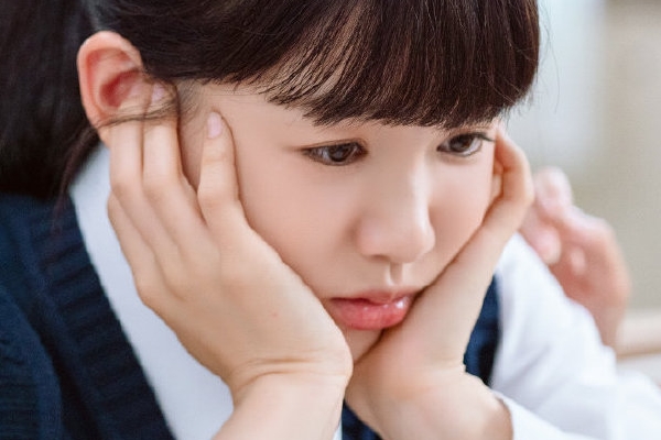 《暗格里的秘密》改编自耳东兔子同名暗恋文?徐梦洁陈哲远主演?