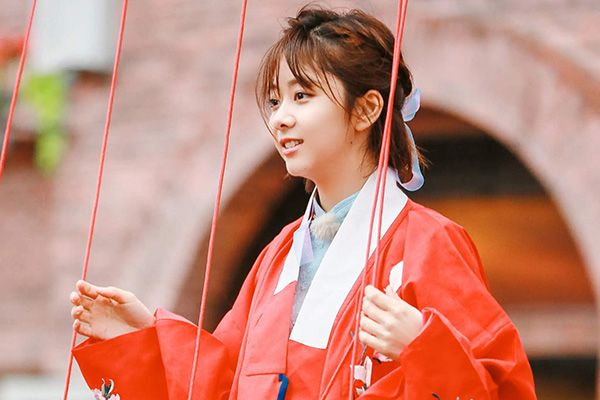 《锦心似玉》主演确定了吗?谭松韵将于钟汉良组成老少恋人cp吗?