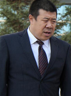 一生守护富贵